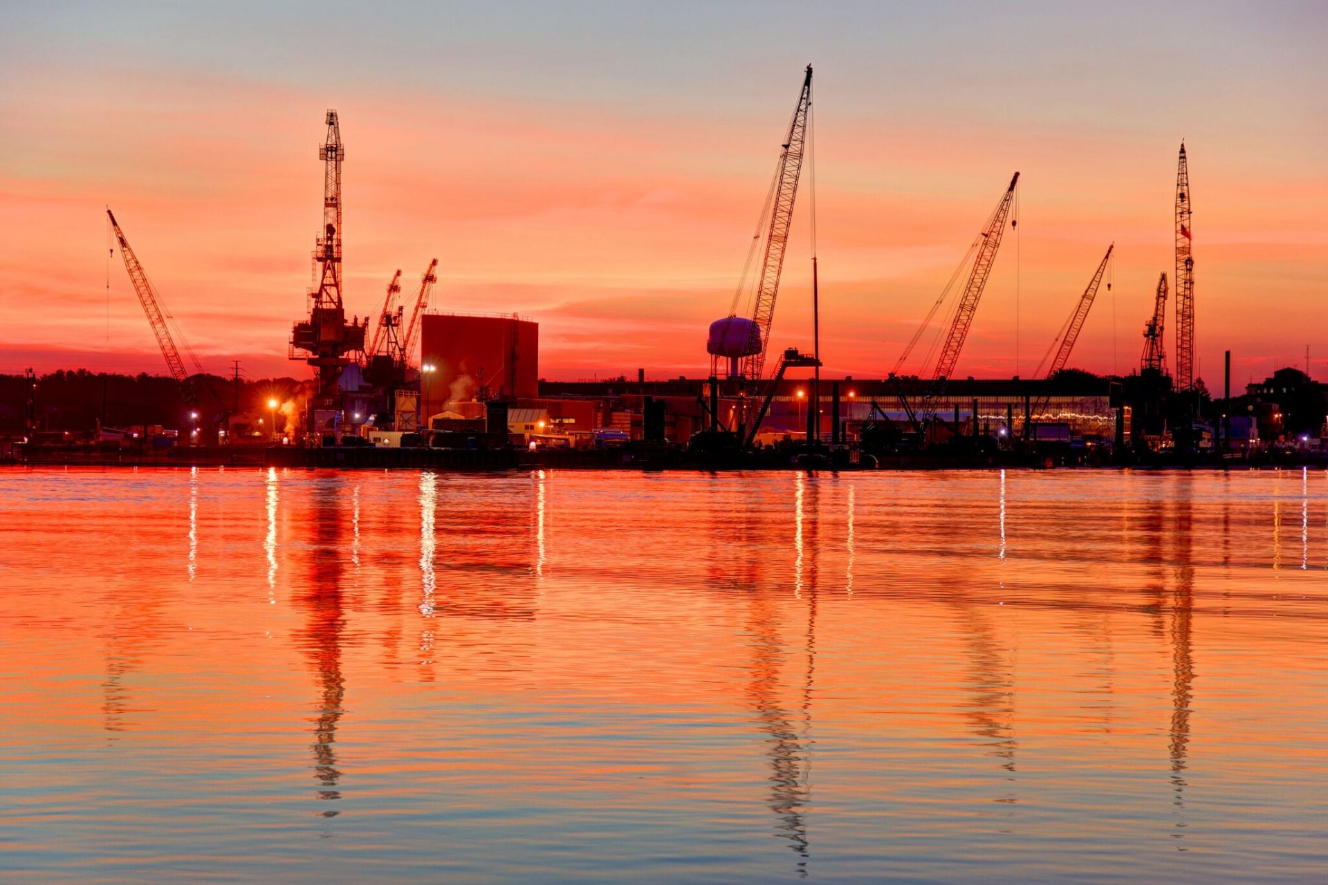 Coronavirus outbreak hits naval shipyard in Maine – Fox News